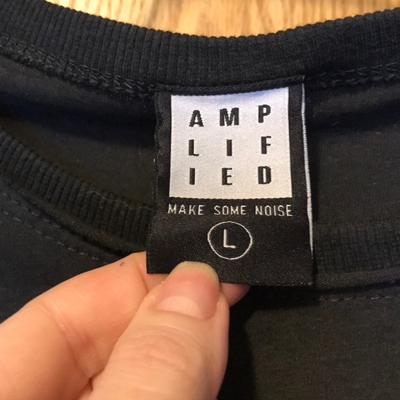 Beatles LONDON soft cotton concert T-shirt L from Notting Hill tee store EUC - Picture 3 of 5